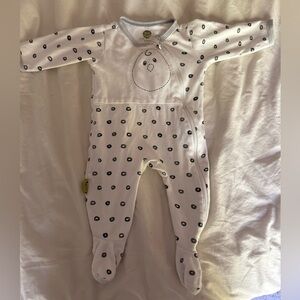 Nested Bean Sleep Suit